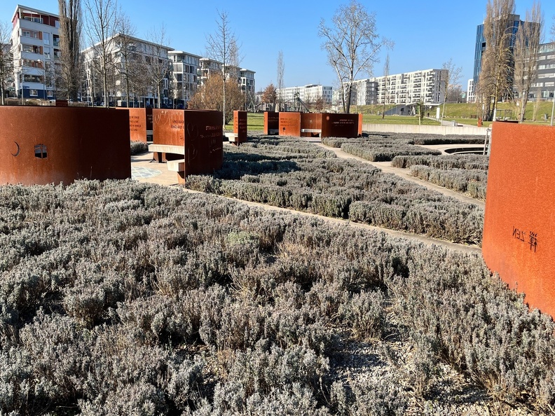 23-02-13 13-43-20 4202.jpeg